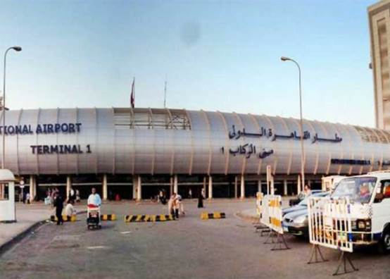 مطار القاهرة