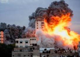 الاحتلال الإسرائيلي يقصف قطاع غزة 