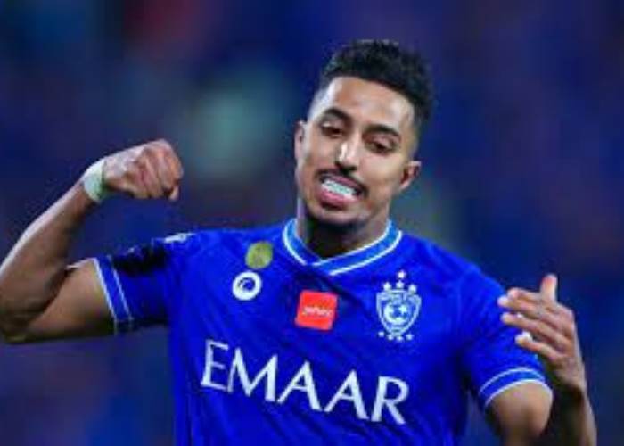  سالم الدوسري لاعب نادي الهلال السعودي 