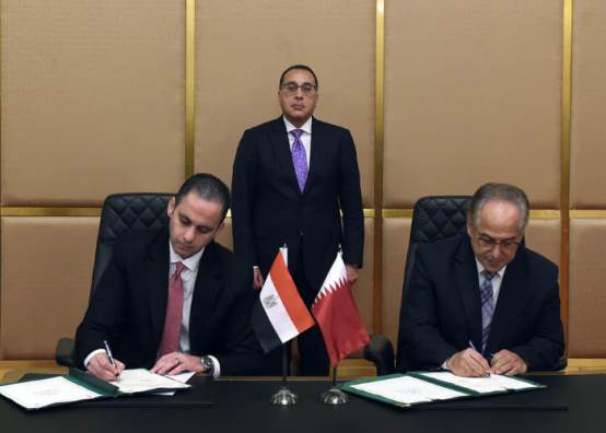 جانب من توقيع مذكرات التفاهم