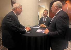 جانب من اللقاء