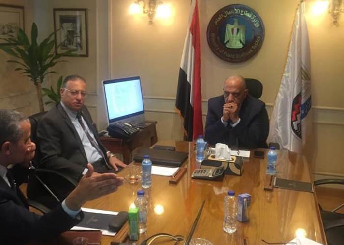 وزير قطاع الأعمال العام