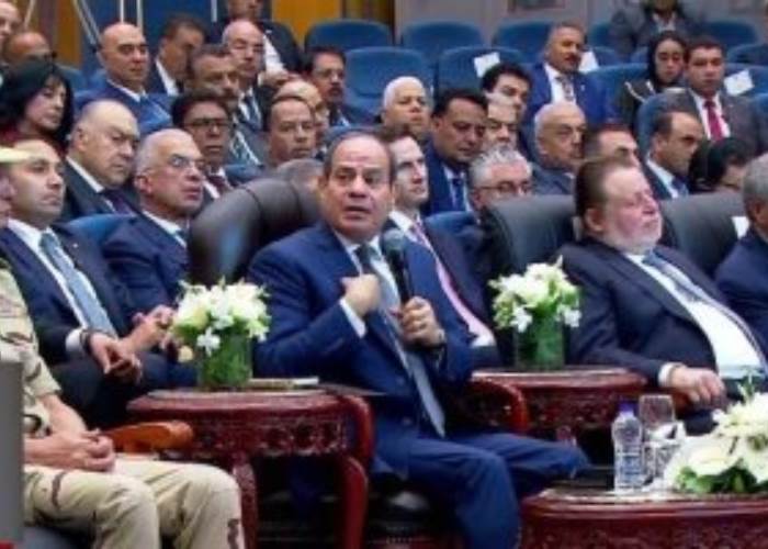 الرئيس السيسى الرئيس السيسى