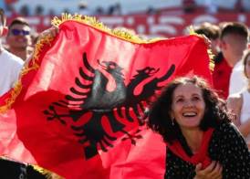 سكان ألبانيا