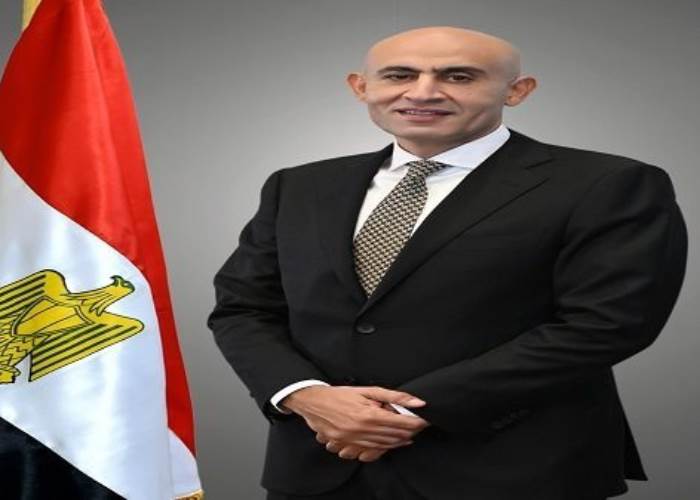 وزير التربية والتعليم الفني محمد عبد اللطيف