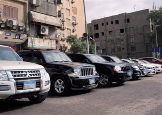 معارض السيارات