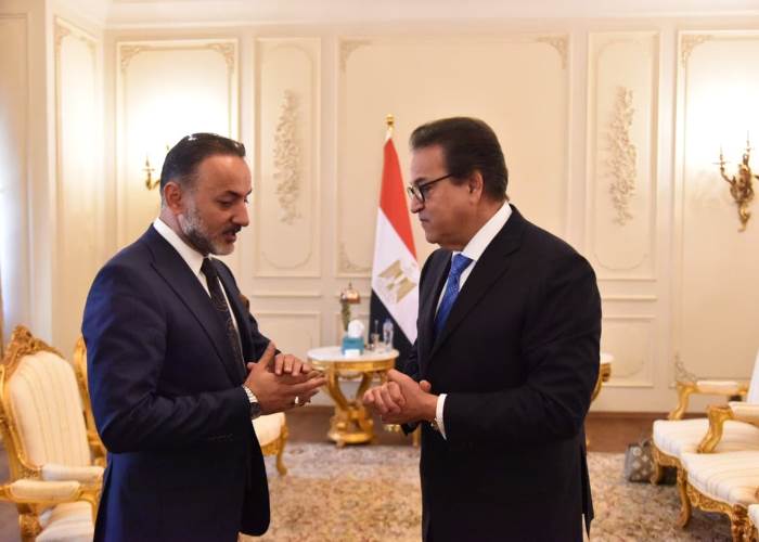 وزير الصحة ونظيره التركي