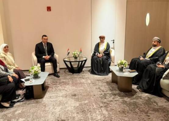 جانب من الاجتماع 