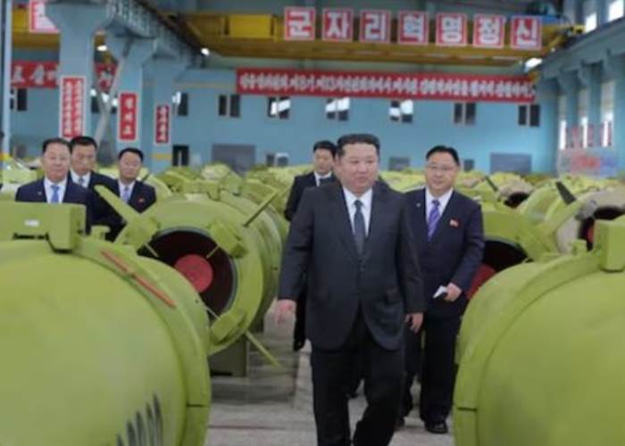زعيم كوريا الشمالية