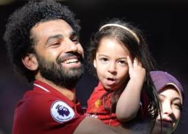 محمد صلاح ونجلته 