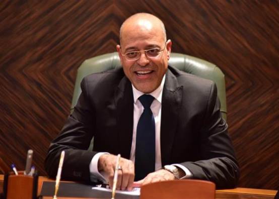 وزير العمل