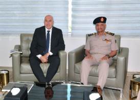 وزيري الدفاع المصري والإيطالي