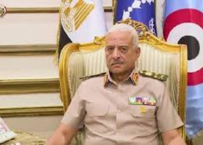  الفريق أول عبد المجيد صقر