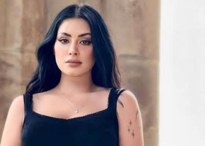 سارة فرح سارة فرح