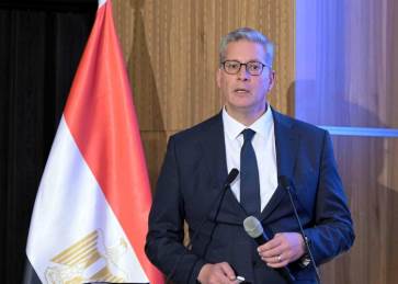 كريم بدوي رئيس الوزراء 