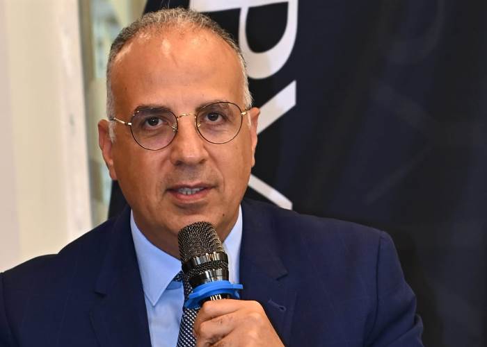 وزير الري