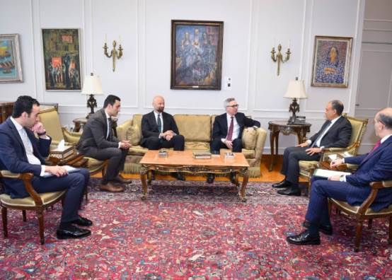 وزارة الخارجية وشركة سكاتك 