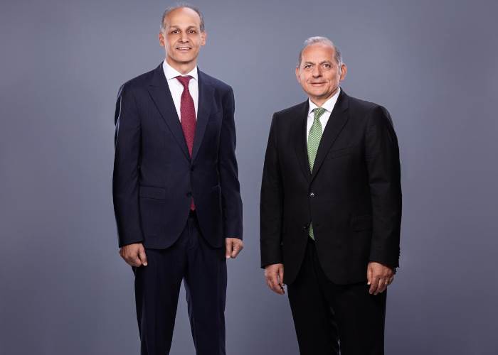 هشام عكاشة وهاني السمرة 