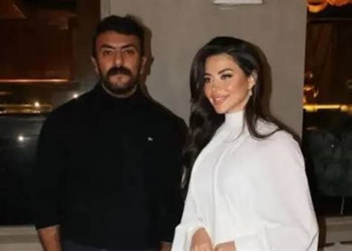 أحمد العوضي ويارا السكري