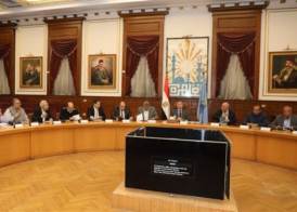 اجتماع محافظ القاهرة 