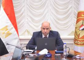 وزير العمل 